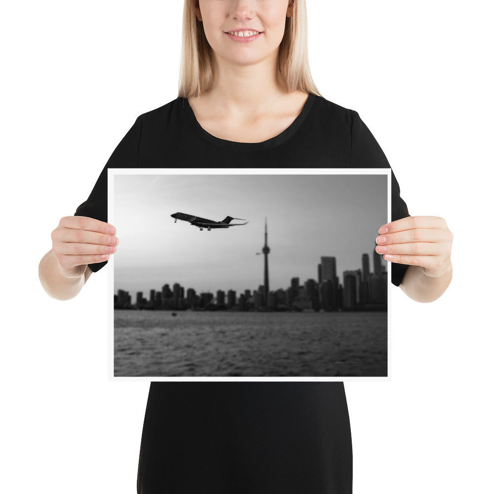 Global 7500 - Toronto Sunset Black And White - Frameless Poster